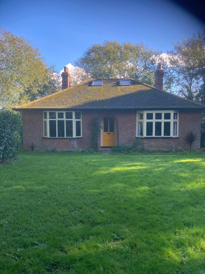 Woodland Retreat, Market Lane, Blundeston, Lowestoft Exterior foto